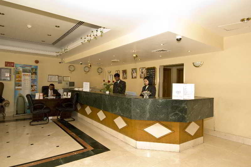 Ramee Hotel Apartments Dubái Exterior foto
